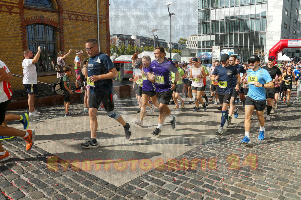 250920_1431_EX1_7323 | Sportfotografie im Rhein-Sieg Kreis, Köln, Bonn, NRW, Rheinland Pfalz, Hessen, etc. Unser Tätigkeitsfeld umfasst den Laufsport vom Volkslauf über den Marathon, Duathlon, Triathon bis zum Ultralauf wie Kölnpfad Ultra oder Schindertrail.