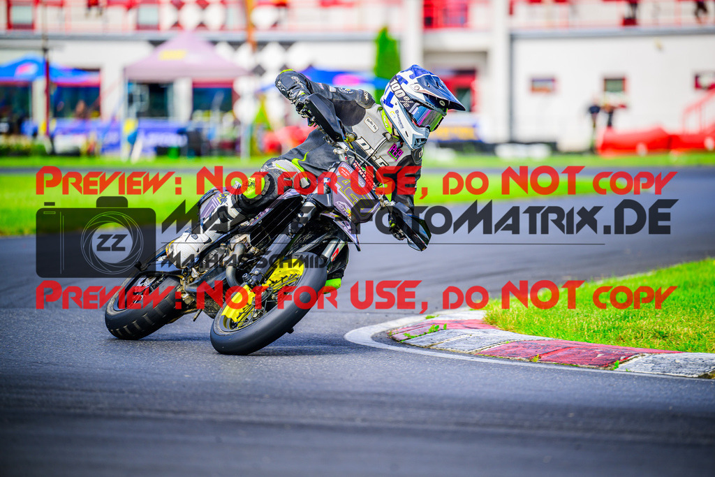 MaZZes_FotoMatrix_240713_6021986_2829 | S2