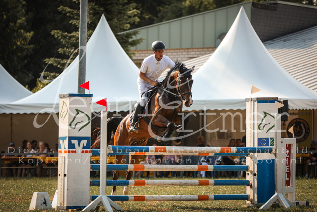 14.FrPfL00071 | Leoni Ertmer Photography - Realisiert mit Pictrs.com