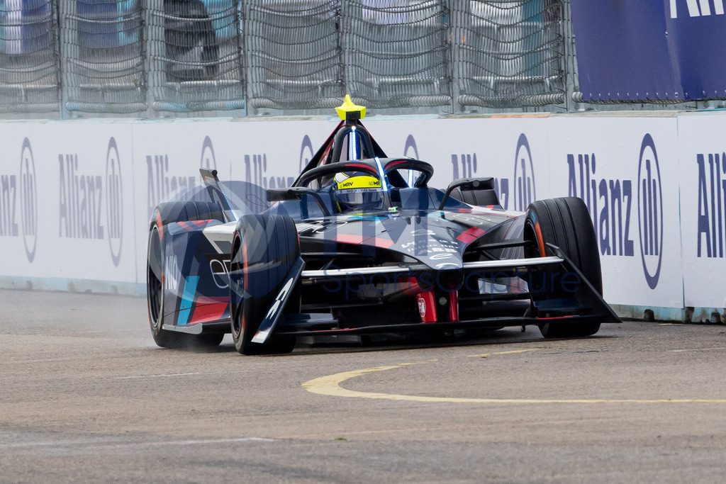 GEPA-20230423-101-147-0018 | BERLIN,GERMANY,23.APR.23 - MOTORSPORTS, FORMEL E - E-Prix of Berlin, Berliner Tempelhof Airport Circuit, free practice. Image shows Sergio Sette Camara (BRA / Nio). 
Photo: GEPA pictures/ Matthias Trinkl