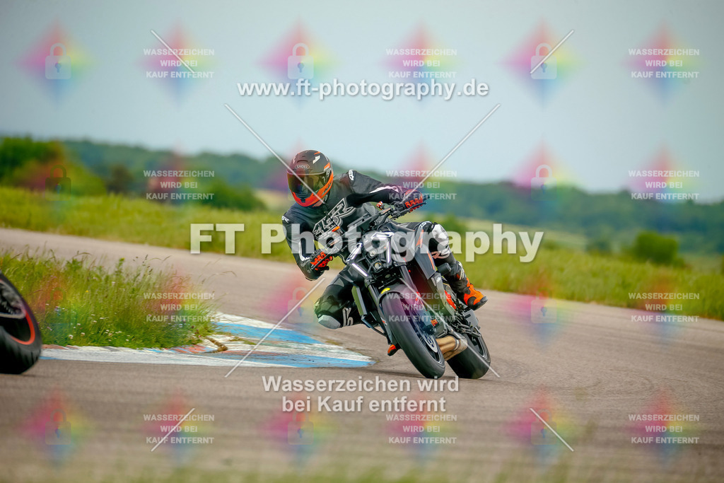 _MOT1857 | Hier findet Ihr Bilder von Touristenfahrten auf der Nürburgring Nordschleife oder von anderen Veranstaltungen die ich besucht habe. Viel Spass beim Durch Schauen 