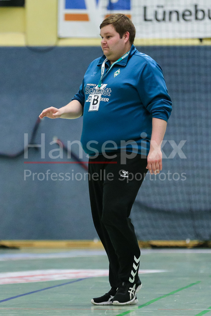 Handball, 2. Bundesliga Frauen, HL Buchholz 08-Rosengarten - SV Werder Bremen | v.li.: Timm Dietrich (Trainer, Cheftrainer, SV Werder Bremen)