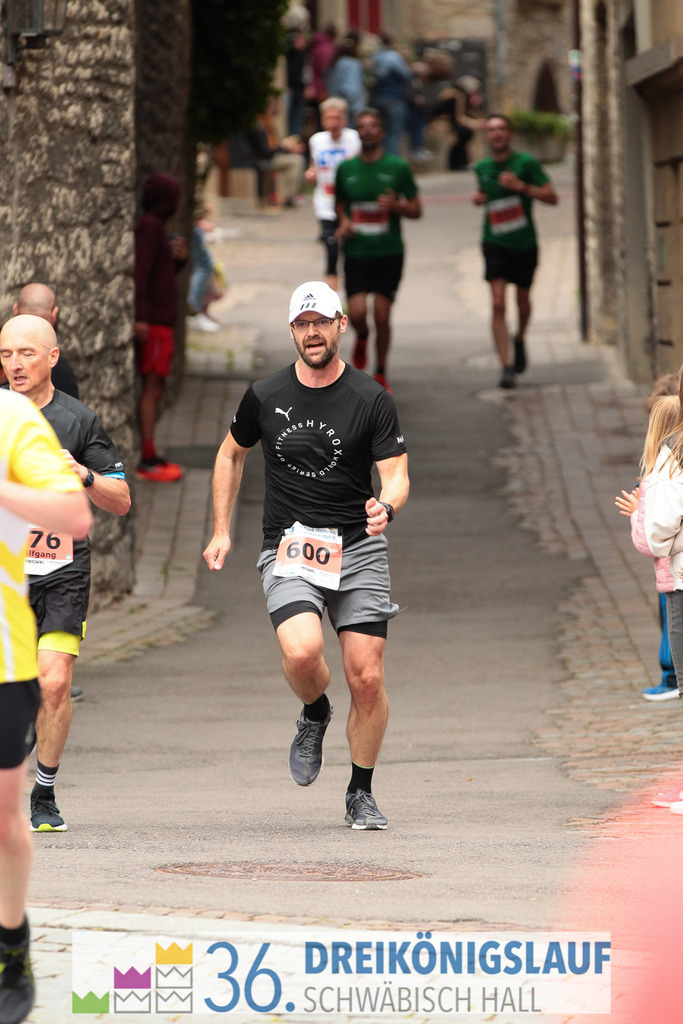 VR Bank Hauptlauf 10km | 3königslauf 2022 VR Bank Hauptlauf - Realisiert mit Pictrs.com