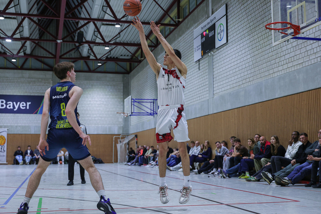 NBBL BAYER GIANTS vs EWE Baskets Juniors Oldenburg-101 | Fotos von Basketballspielen aus dem Raum NRW fotografiert von Gero Mueller-Laschet und Daniel Schaefer - Realisiert mit Pictrs.com