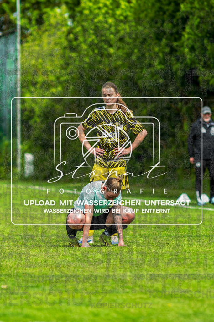 Kreisliga Damen HK/CE - Kickers Wolthausen vs. SG Fulde | Nina Grottke (SG Fulde #20), Kickers Wolthausen; Kreisliga Damen HK/CE - Kickers Wolthausen vs. SG Fulde am 17.05.26 in Sportplatz Wolthausen, Wolthausen - Realisiert mit Pictrs.com