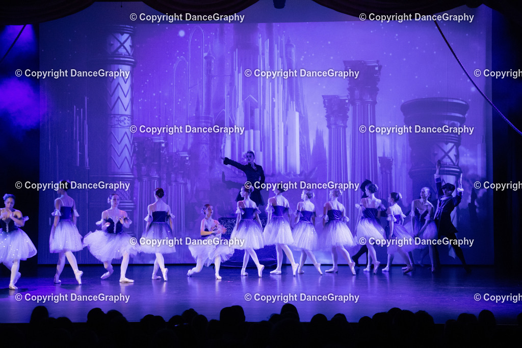 GPHY1655 | DanceGraphy - Realisiert mit Pictrs.com