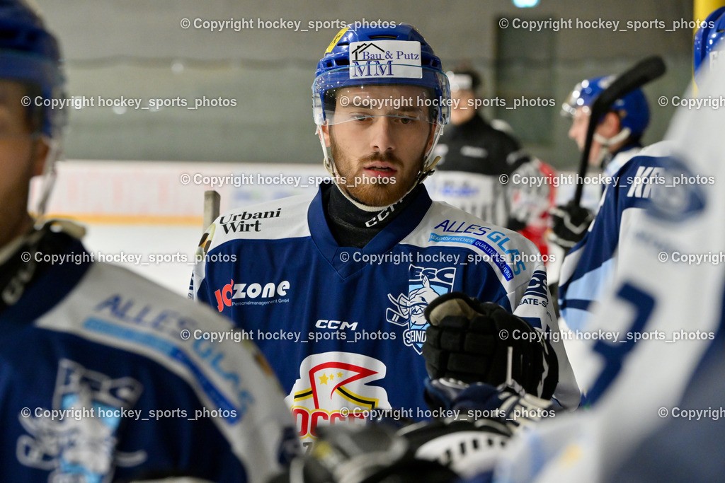 ESV FERLACH vs. ESC SOCCERZONE STEINDORF | #61 Friedrich Daniel ESC Steindorf, ESV FERLACH vs. ESC SOCCERZONE STEINDORF, ESV FERLACH vs. ESC SOCCERZONE STEINDORF am 22.11.2024 in Ferlach (Eishalle Ferlach ), Austria, (Photo by Bernd Stefan)