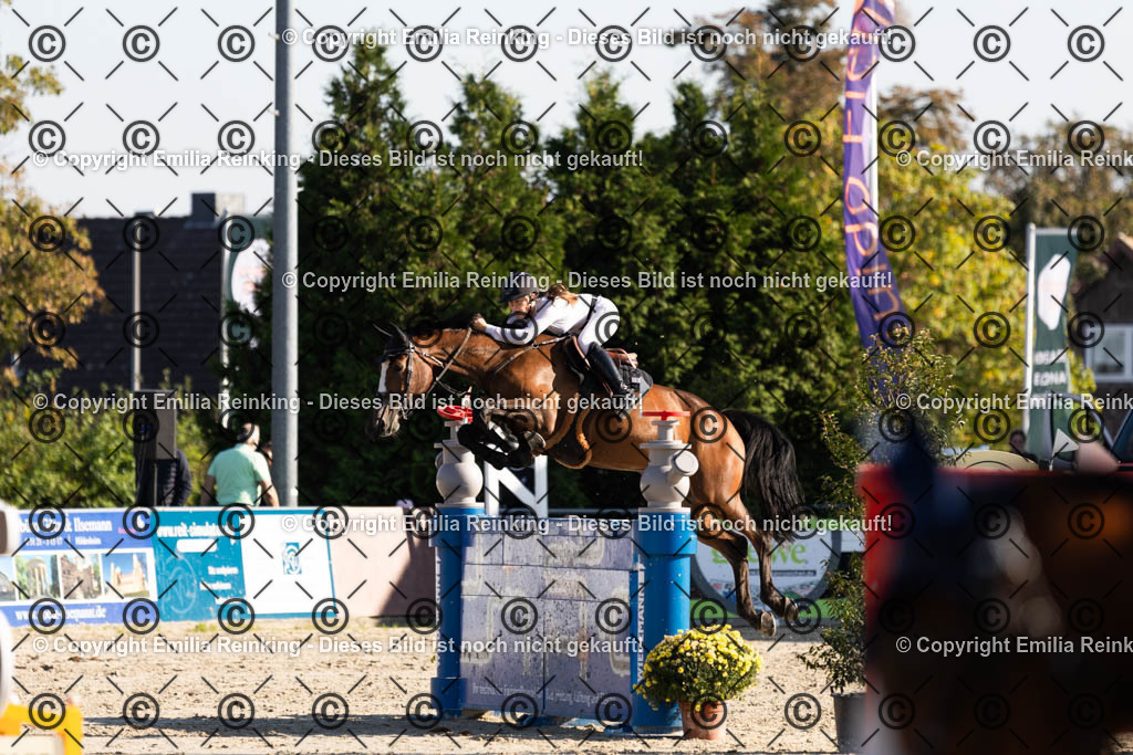 CL5A8090 | Emilia Reinking Fotografie - Realisiert mit Pictrs.com