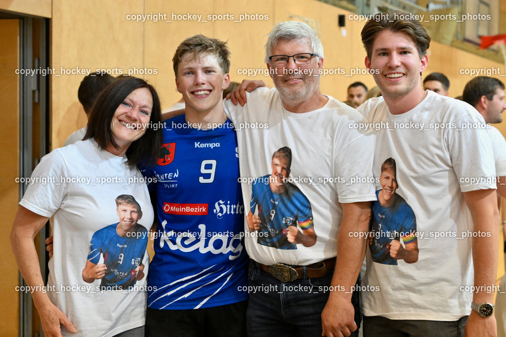 SC Ferlach vs. HSG Holding Graz | Abschied Nico Sager, #9 SAGER Nico SC Ferlach, Familie Sager, Nico Sager T Shirt, Nico Sager Fan Klub, SC Ferlach vs. HSG Holding Graz, SC Ferlach vs. HSG Holding Graz am 24.05.2025 in Ferlach (Ballspielhalle Ferlach), Austria, (Photo by Bernd Stefan)