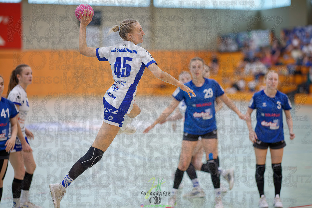 Quali-Turnier JBL wJA; TuS Steißlingen - SG Kappelwindeck/Steinbach | Quali-Turnier JBL wJA; TuS Steißlingen - SG Kappelwindeck/Steinbach am 31.05.2025 in Oberkleen (Weidig-Halle)Photo © 2025 - Jörg Heinrich - Realisiert mit Pictrs.com