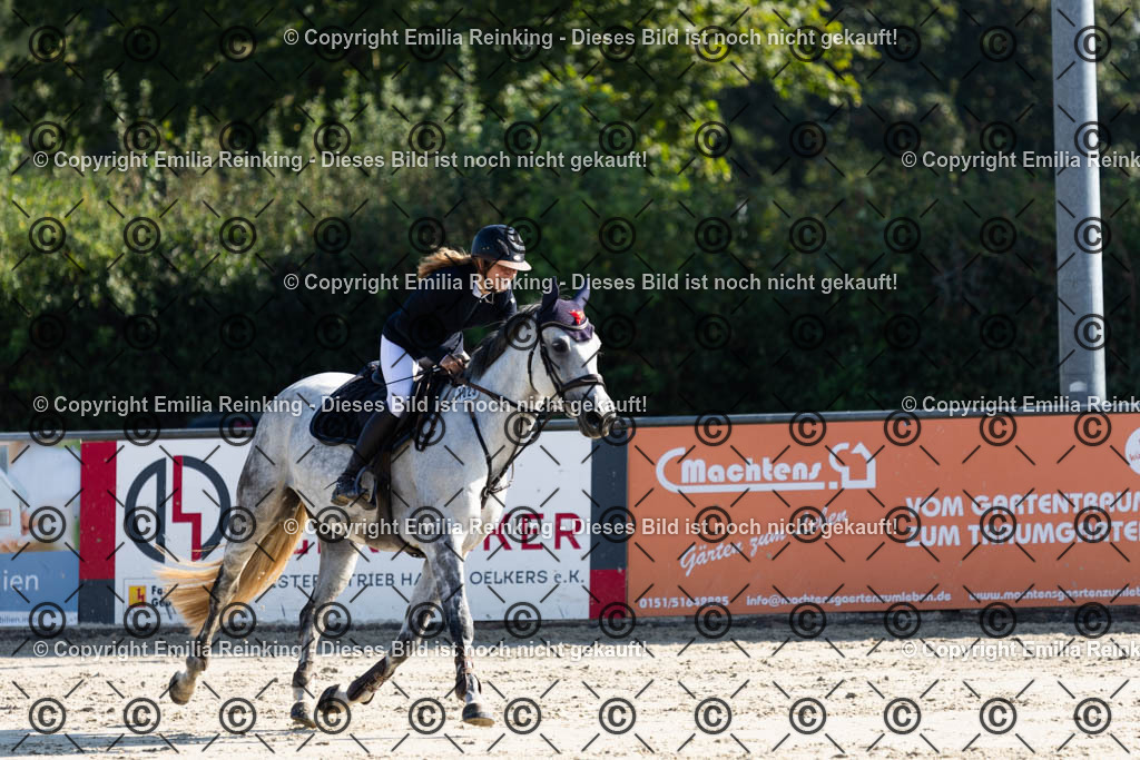 CL5A6099 | Emilia Reinking Fotografie - Realisiert mit Pictrs.com