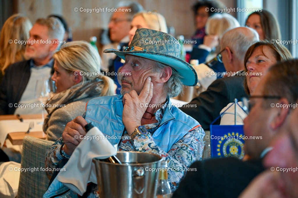 Frauen fuer Frauen_ Charity Oldtimerfahrt_ 04.10.2025-286 | 04.10.2025, Linz, AUT, Oldtimer Charity im Bild Frauen fuer Frauen Oldtimerfahrt, Teilnehmer©Harald Dostal / fodo.media