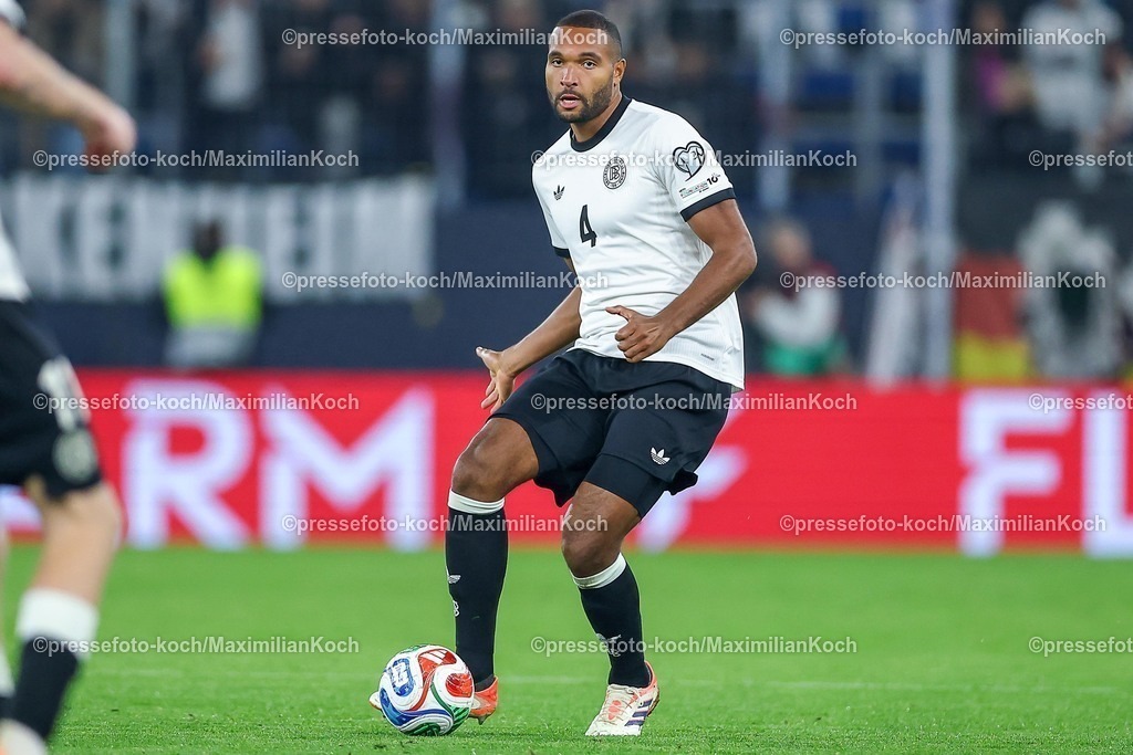 DFB10102502227 | 10.10.2025, Fußball, Länderspiel, Deutschland - Luxemburg, UEFA WM-Qualifikation, 2025/2026, Gruppe A, PreZero Arena in Sinsheim: Jonathan Tah (GER #04) DFB regulations prohibit any use of photographs as image sequences and or quasi-video.