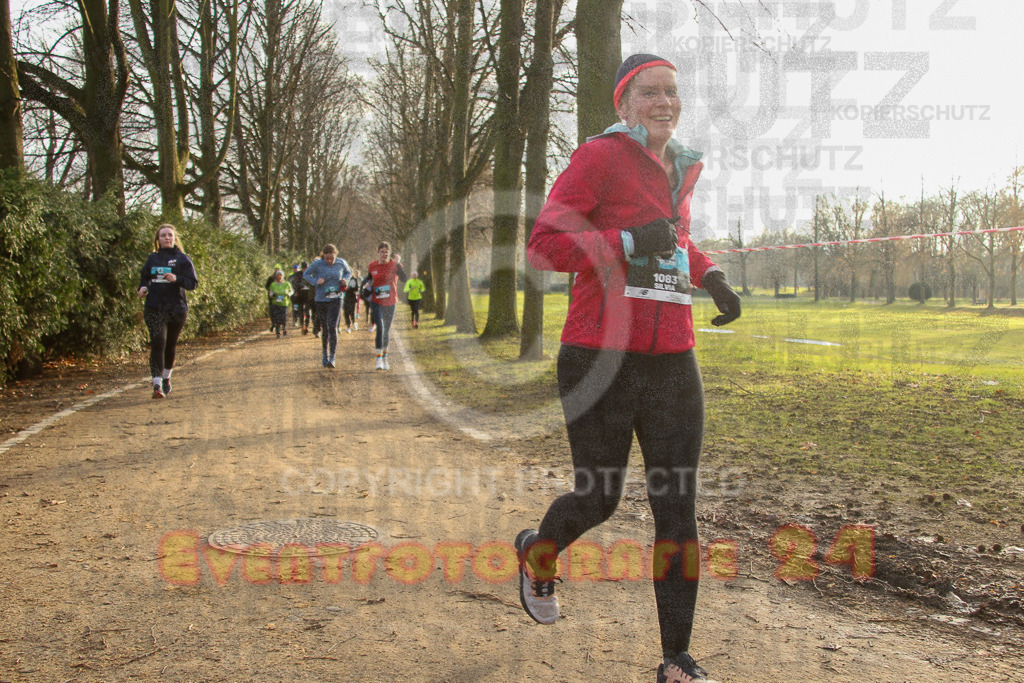 241231_1023_EV4_4140 | Sportfotografie im Rhein-Sieg Kreis, Köln, Bonn, NRW, Rheinland Pfalz, Hessen, etc. Unser Tätigkeitsfeld umfasst den Laufsport vom Volkslauf über den Marathon, Duathlon, Triathon bis zum Ultralauf wie Kölnpfad Ultra oder Schindertrail.