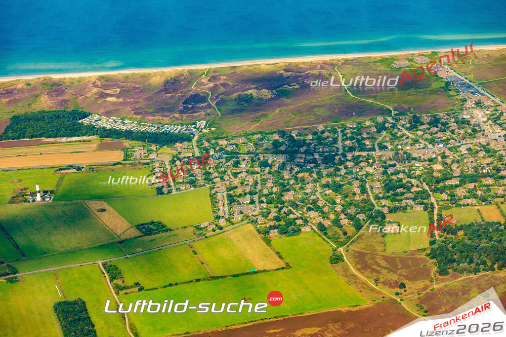 Übersichts Bild Kampen - Die Luftaufnahme wurde 2025 vom UL-Flugzeug heraus erstellt ( keine Drohnenaufnahme ) - Hochauflösende Luftaufnahme - für Wandbilder und großformatige Ausdrucke geeignet. Das besondere Geschenk!Hier alle&nbsp;Infos zur Lizenzierung der LuftaufnahmeWir fliegen auch dieses Jahr wieder in Ihre Region um Luftbilder zu erstellen.- Luftbild anfragen