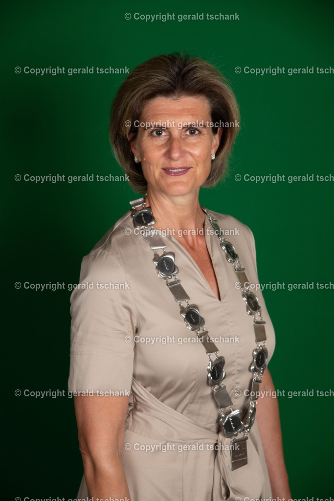 DSC_8581 | Wählen Sie hier bitte Ihr bestes Foto aus, mit diesem Bild wird Ihr Set produziert. Sollten Sie kein Bild wählen oder mehrere suchen wir das Beste aus!