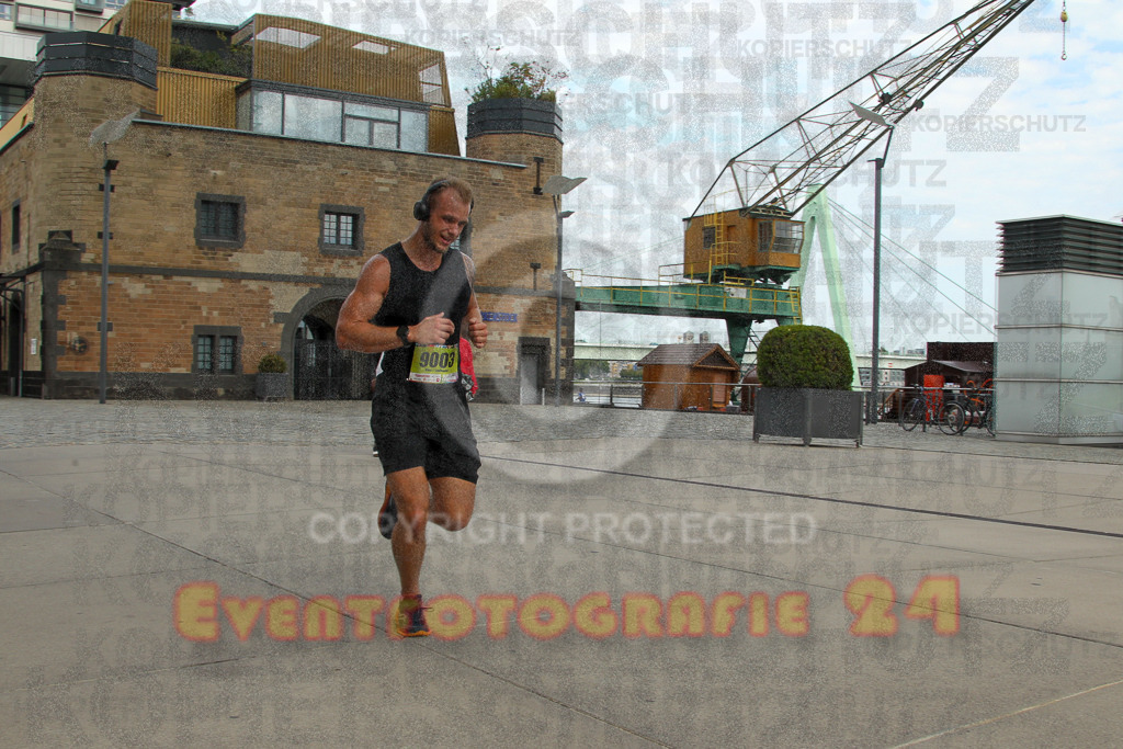 250920_1317_EV4_5193 | Sportfotografie im Rhein-Sieg Kreis, Köln, Bonn, NRW, Rheinland Pfalz, Hessen, etc. Unser Tätigkeitsfeld umfasst den Laufsport vom Volkslauf über den Marathon, Duathlon, Triathon bis zum Ultralauf wie Kölnpfad Ultra oder Schindertrail.