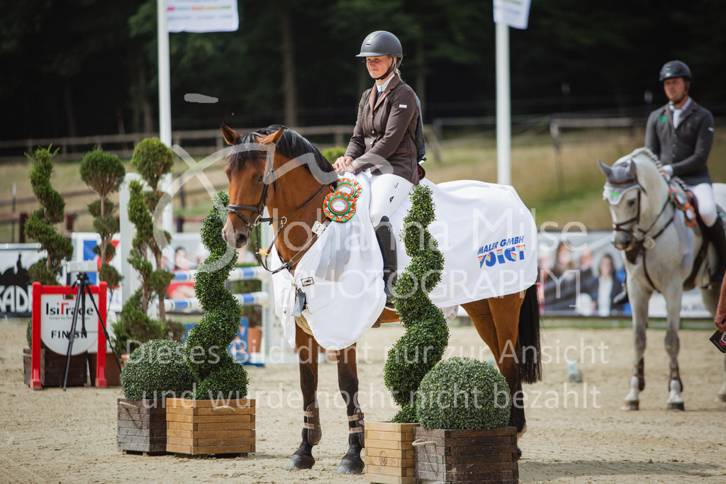 220731_BHO_ST_M2-Spr_2-727 | Deine schönsten Turniermomente als professionelle Fotos! Entdecke hochwertige Pferdesport-Fotografie im Online-Shop. Jetzt Fotos finden & bestellen!