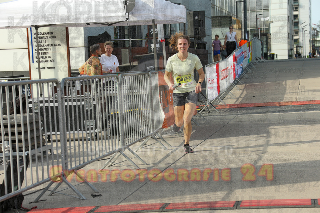250920_1600_EX1_0873 | Sportfotografie im Rhein-Sieg Kreis, Köln, Bonn, NRW, Rheinland Pfalz, Hessen, etc. Unser Tätigkeitsfeld umfasst den Laufsport vom Volkslauf über den Marathon, Duathlon, Triathon bis zum Ultralauf wie Kölnpfad Ultra oder Schindertrail.