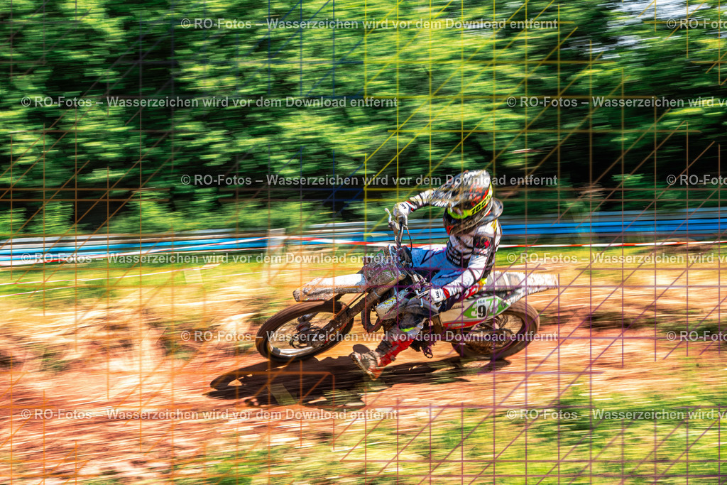 1 Lauf Schlüchtern IGE 2026-530 | Sportfotografie von RO-Fotos: Motorsport, Motocross, Enduro, Laufveranstaltungen und Triathlon. Professionelle Fotos von Sportlern und Events. - Realisiert mit Pictrs.com