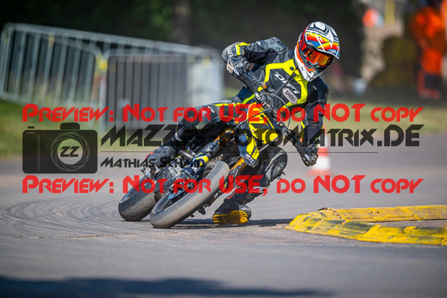 MaZZes_FotoMatrix_220619_5375 | S1