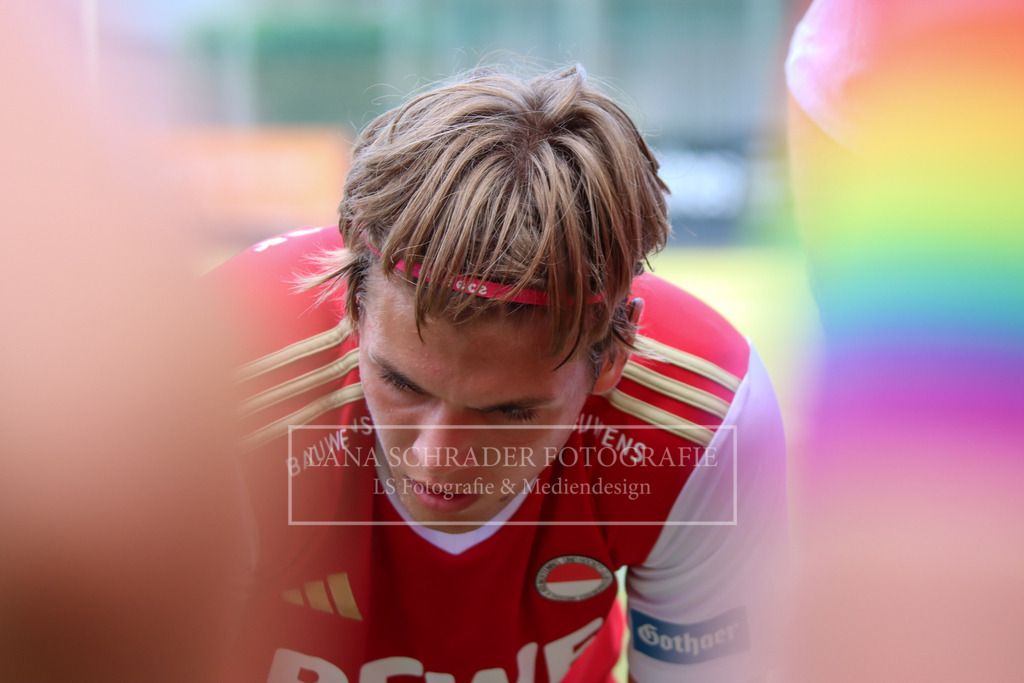 HERREN BUNDESLIGA Rot-Wei_ K_ln - Crefelder HTC 07.09.24 K_ln-049 | lanaschraderfotografie - Realizado com Pictrs.com