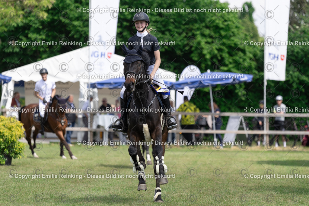 CL5A3763 | Emilia Reinking Fotografie - Realisiert mit Pictrs.com