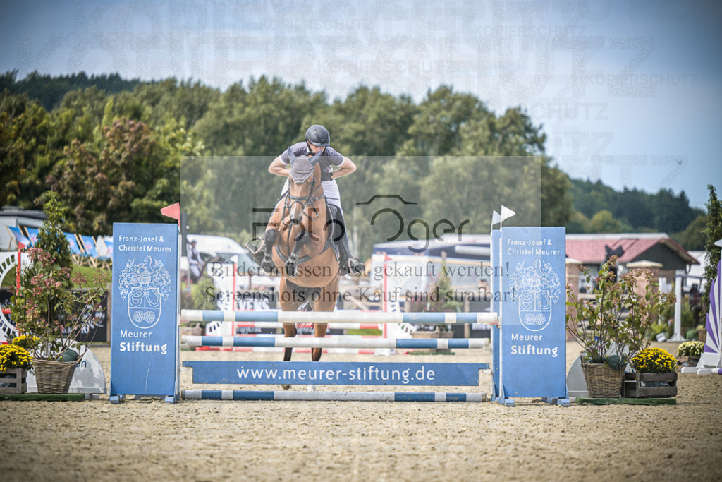 DOS_4343 | Entdecke hochwertige Reitturnierfotos von Foto Oger. Professionell, emotional und authentisch – jetzt Lieblingsmomente im Shop bestellen.Deutschlandweite Turnierfotografie. - Realisiert mit Pictrs.com