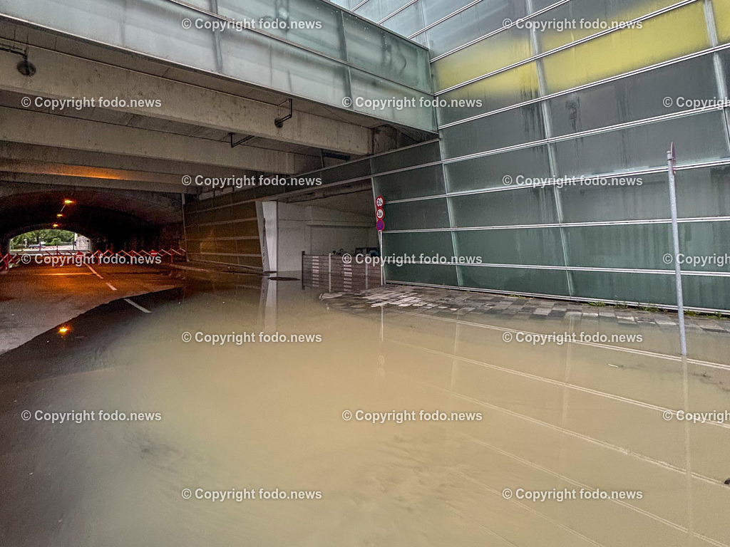 Linz_ Urfahr_ Hochwasser_ Donau_ 04.06.2024-1 | 04.06.2024, Linz, AUT, Urfahr, Hochwasser, im Bild Donau, Donaulaende Linz Urfahr, AEC, Neues Rathaus, Unterfuehrung