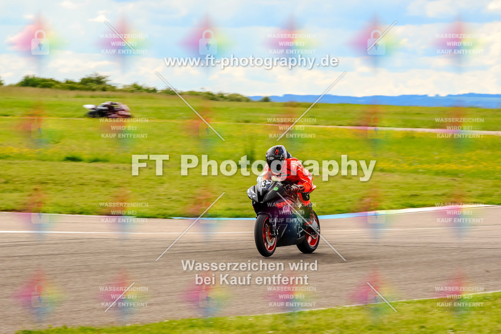 MotoTeam-1322 | Hier findet Ihr Bilder von Touristenfahrten auf der Nürburgring Nordschleife oder von anderen Veranstaltungen die ich besucht habe. Viel Spass beim Durch Schauen 