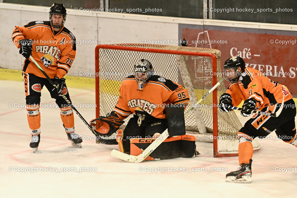 USC Velden vs. ESC Steindorf 9.1.2023 | #76 Holzer Nikolaus, #95 Stroj Thomas, 