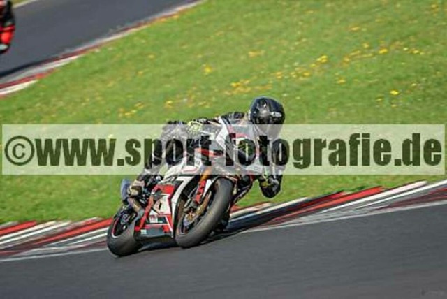 spof3401 | Professionelle Fotos von Sportveranstaltungen, aber auch Hochzeiten und anderen Events. - Realisiert mit Pictrs.com