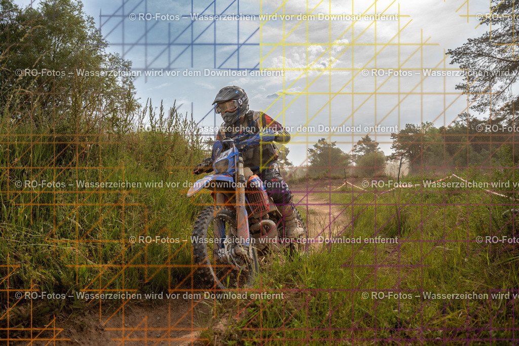 Niederwürzbach 4 Lauf-513 | Sportfotografie von RO-Fotos: Motorsport, Motocross, Enduro, Laufveranstaltungen und Triathlon. Professionelle Fotos von Sportlern und Events. - Realisiert mit Pictrs.com