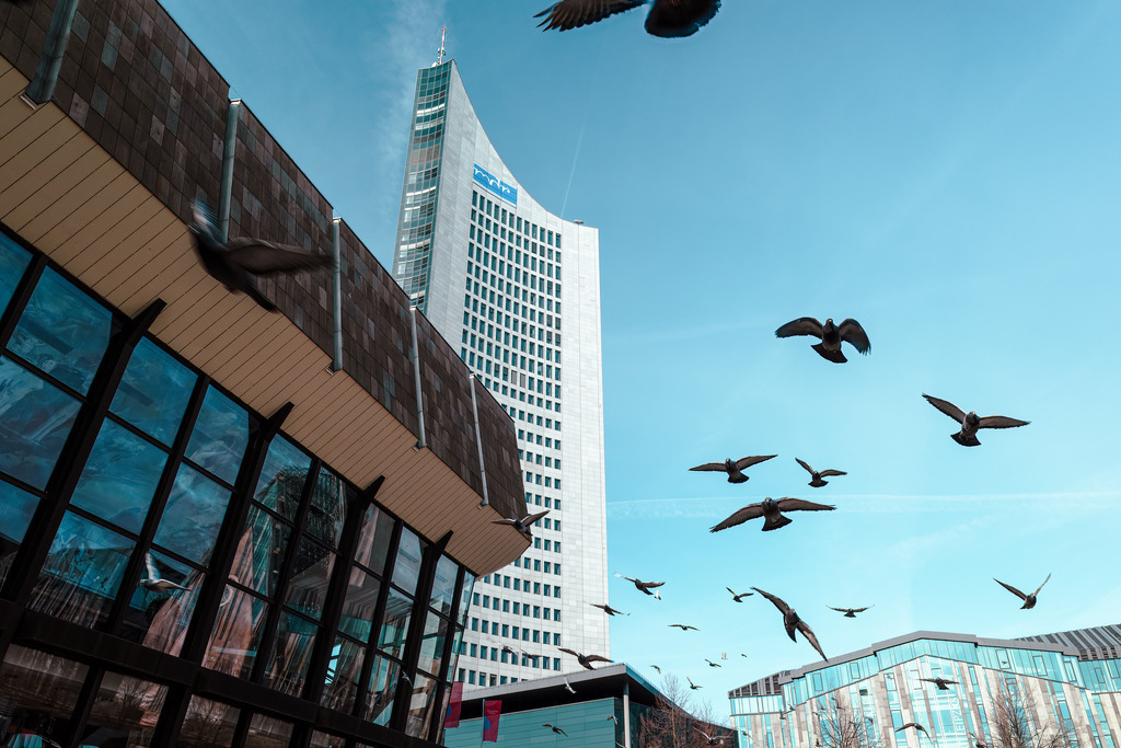 Augustusplatz Leipzig | Augustusplatz Leipzig mit Gewandhaus - Realisiert mit Pictrs.com
