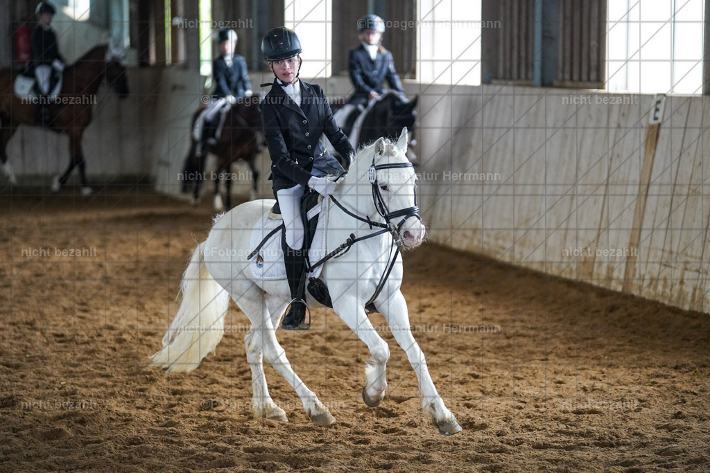 20230518-FAH03941 | Frühjahrsturnier, landberg am Lech, 2023, Reitclub Landsberg, Turnierbilder, Fotos Turnier Landsberg, Fotoagentur Herrmann, Turnierfotografen Bayern, reitsport Fotograf, Pferde Fotograf