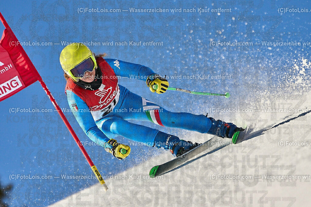 ALP4533_WCM-SuperGiant_Kat-C_Vittori Venenti Benedetta | (C)FotoLois.com, Alois Spandl, World Criterium Masters Ski Alpin 2023 Hochkar, SuperGiantSlalom, Kategorie C, Mi 22. März 2023.