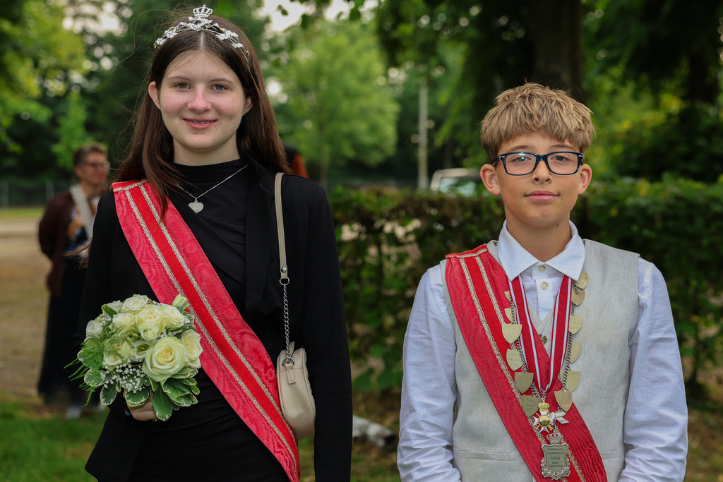 top-top.de-250601-090 | Foto, Video, Fotografie, Videografie, Fotobox, DJ, Discjockey, Musik, Musikbox, Veranstaltung, Photobooth, Amazon, Ebay, Buchtipp, Bestseller, Autor, Verlag, Buch, Wesel, Hamminkeln, NRW, Dinslaken, Rees, Drohne, Hochzeit, Party, Fotobox, Wesel, Fotograf