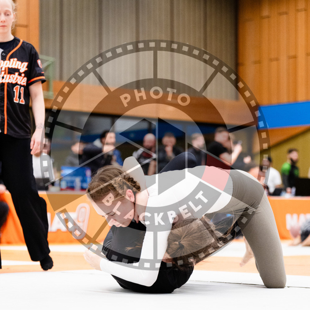 20251122PBB15845 | Athletes compete during the Grappling Industries Berlin Jiu-Jitsu and Grappling Championship, on November 22, 2025 in Berlin, Germany. © photoblackbelt