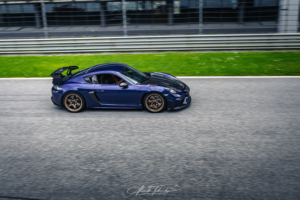 R6AT3215 _Alexander Tschuncky | Entdecken Sie die faszinierende Welt von Alexander Tschuncky Arts: Kreative Fotografie, atemberaubende Automobilkunst und hochwertiger Bilderdruck. Lassen Sie sich inspirieren! - Realisiert mit Pictrs.com