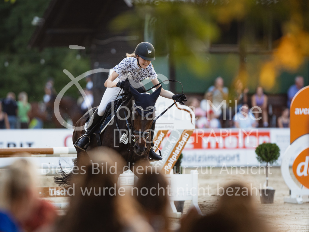 220825_Delbrueck_A1-Mannschaft-322 | Deine schönsten Turniermomente als professionelle Fotos! Entdecke hochwertige Pferdesport-Fotografie im Online-Shop. Jetzt Fotos finden & bestellen!