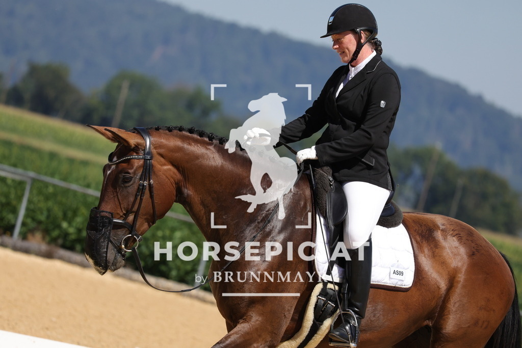 0P6A8198 | Willkommen bei Brunnmayr - Design & Fotografie – Ihrem Spezialisten für Reitturniere und Pferdeveranstaltungen in Oberösterreich, Salzburg und Bayern! Seit über 17 Jahren sind wir leidenschaftlich dabei.