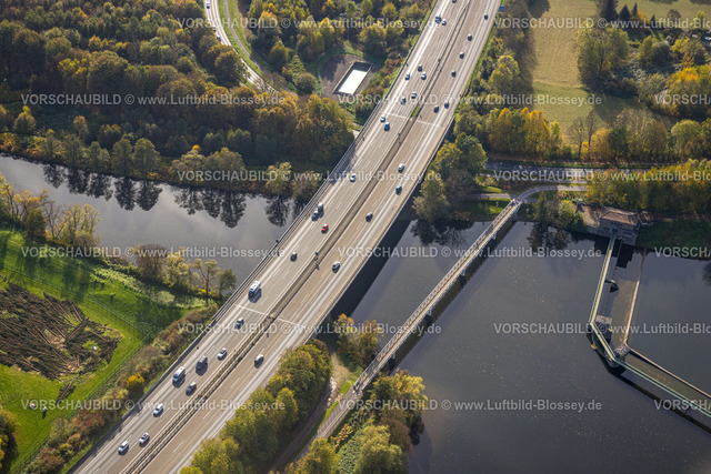 Herdecke221017021 | Luftbild, neue Radbrücke, Autobahn A1, Volme Mündung, Fluss Ruhr, Wehr Stiftsmühle, Boele, Hagen, Ruhrgebiet, Nordrhein-Westfalen, Deutschland