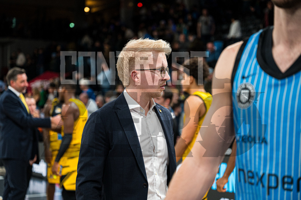 Basketball I Herren I Bundesliga I Saison 2025/2026 I 8. Spieltag I Veolia Towers Hamburg - MHP Riesen Ludwigsburg | CONTRAST ZERØ MEDIA - Realisiert mit Pictrs.com