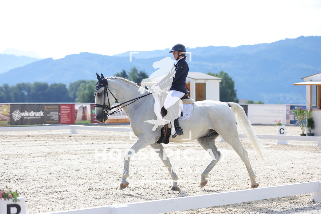 0P6A4712 | Willkommen bei Brunnmayr - Design & Fotografie – Ihrem Spezialisten für Reitturniere und Pferdeveranstaltungen in Oberösterreich, Salzburg und Bayern! Seit über 17 Jahren sind wir leidenschaftlich dabei.