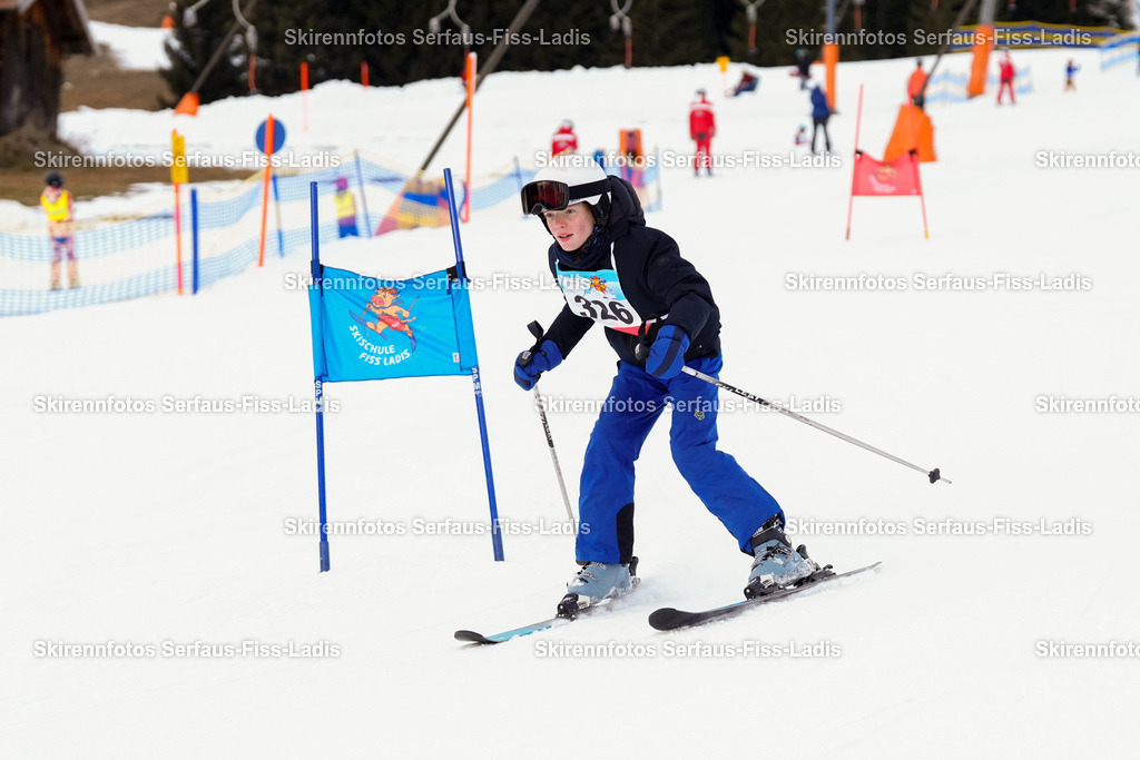 SRF_02.01.2026_0504 | Skirennfotos,Serfaus,Fiss,Ladis,Kinderskirennen,Winter,Tirol,Oberland,skirace,SFL,feelfree,weil wir's genießen,ski,Ski,skifahren,Sonnenplateau, - Realisiert mit Pictrs.com