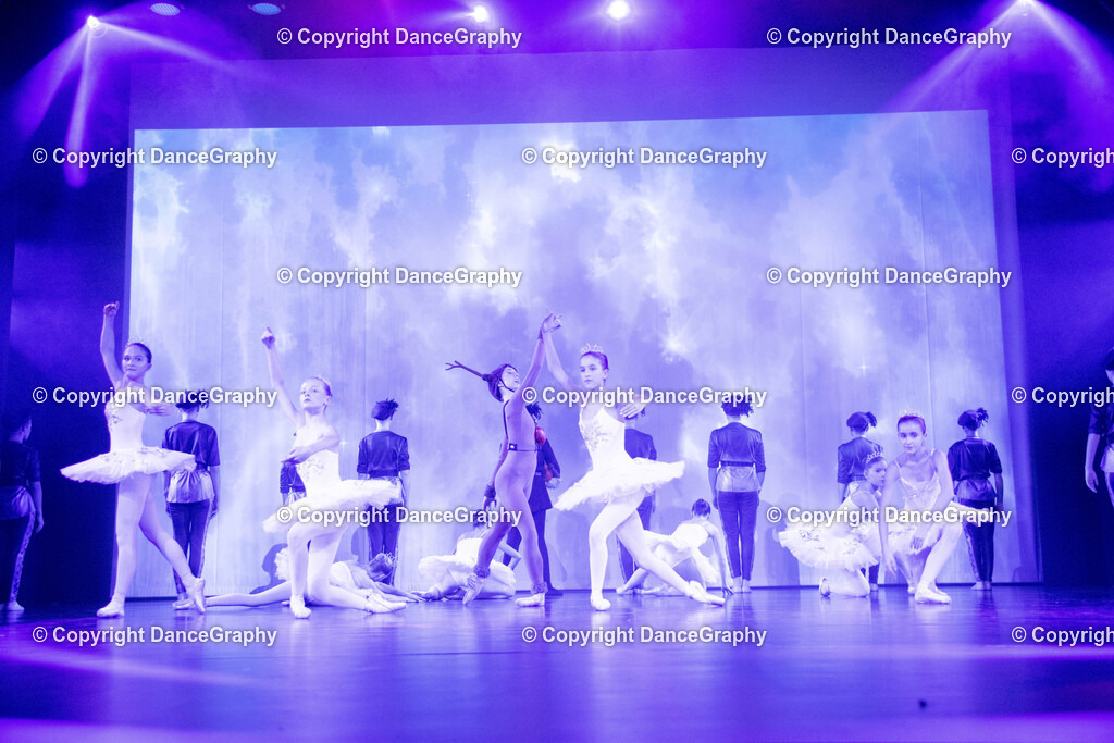 GPHY2791 | DanceGraphy - Realisiert mit Pictrs.com