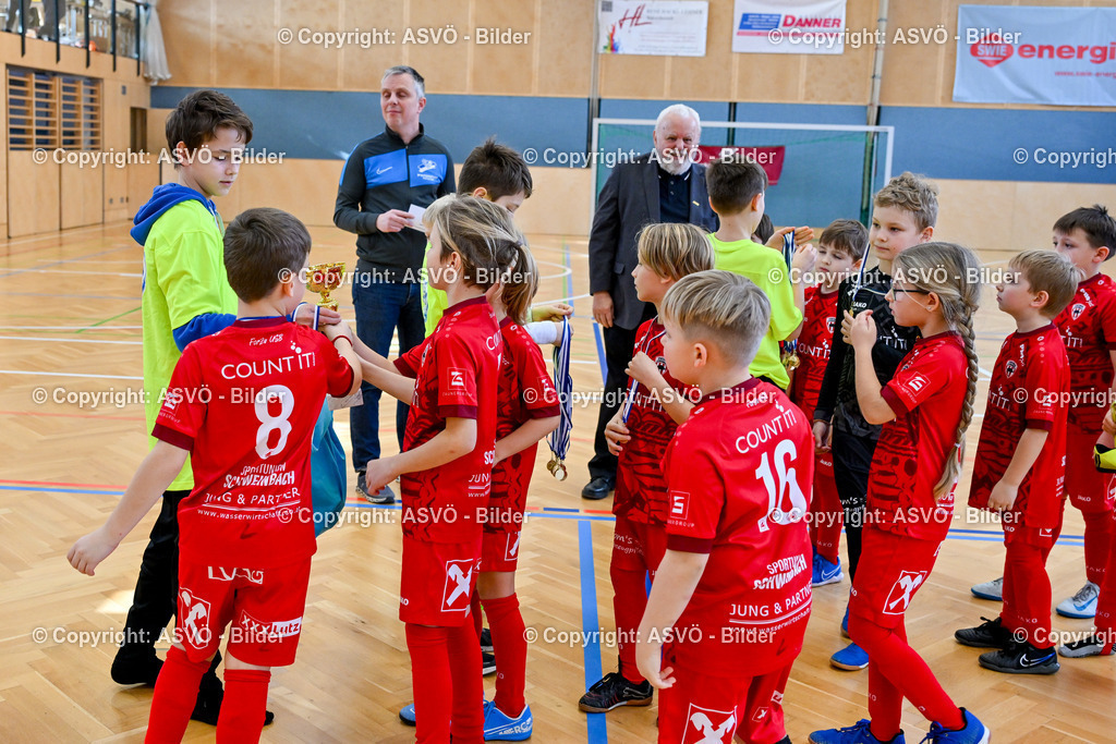 ASVÖ_ Fussballturnier SV Gallneukirchen_ 09.02.2025-173 | 09.02.2025, Gallneukirchen, AUT, ASVÖ, Fussball Nachwuchs Hallenturnier 2025, SV Gallneukirchen im Bild Teilnehmer U 9©Harald Dostal / fodo.media - Realisiert mit Pictrs.com