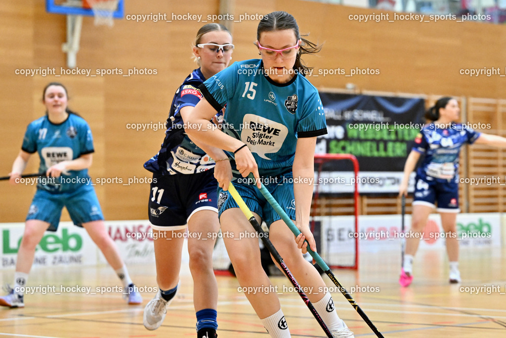 VSV Unihockey Damen vs. FCB München | #15 Carla Ford FCB München, #11 Patricia Achernig VSV Unihockey, VSV Unihockey Damen vs. FCB München, VSV Unihockey Damen vs. FCB München am 24.01.2026 in Villach (Ballspielhalle St. Martin), Austria, (Photo by Bernd Stefan)