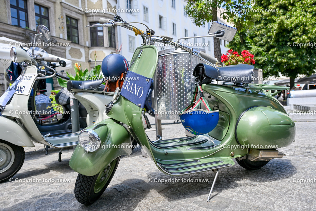 Vespatreffen 2024 Altstadt Linz_ 15.06.2024-9 | 15.06.2024, Linz, AUT, Altstadt Linz, im Bild Vespatreffen in der Altstadt Linz 2024©Harald Dostal / fodo.news