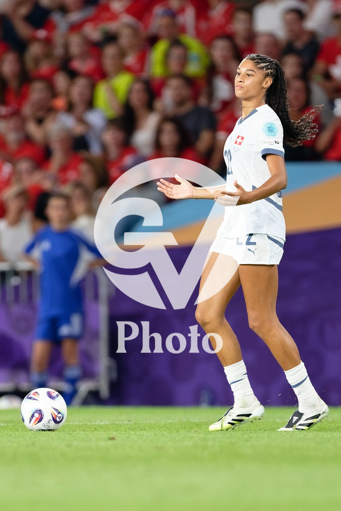 Spain v Switzerland - UEFA Women's EURO 2025 Quarter-Final | BERN, SWITZERLAND - JULY 18: Sydney Schertenleib gestures  during the UEFA Women's EURO 2025 Quarter-Final match between Spain v Switzerland at Stadion Wankdorf on July 18, 2025 in Bern, Switzerland. (Photo by Giuseppe Velletri/Sports Press Photo/Getty Images)